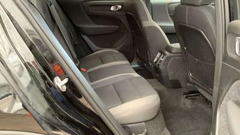 VOLVO C40 Recharge 69kWh Core SUV 5dr Electric Auto (231 ps)