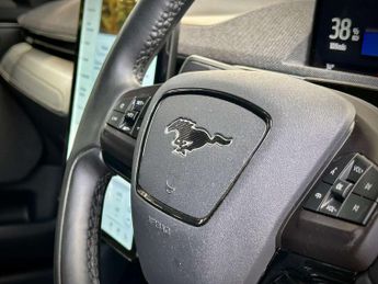 Ford MUSTANG MACH-E Mustang Mach-E Extended-Range RWD 5dr