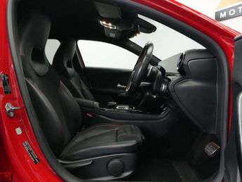 Mercedes-Benz A-CLASS 1.5 A 180 AMG Line Executive D Auto 5dr