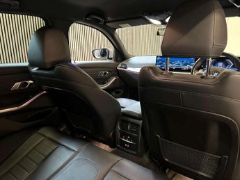 BMW 3 SERIES 2.0 320i M Sport Auto 4dr