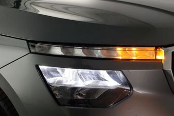 Skoda Kamiq 1.0 TSI Design Edition SUV 5dr Petrol DSG Euro 6 (s/s) (116 ps)