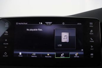 Skoda Kamiq 1.0 TSI Design Edition SUV 5dr Petrol DSG Euro 6 (s/s) (116 ps)