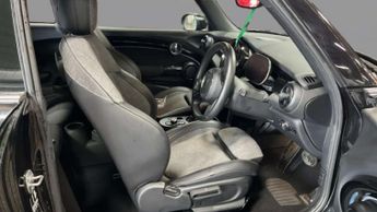 MINI Electric Hatch Cooper SE 32.6kWh Level 2 Hatchback 3dr Electric Auto (184 ps)