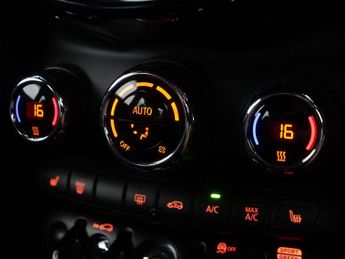 MINI Electric Hatch Cooper SE 32.6kWh Level 2 Hatchback 3dr Electric Auto (184 ps)