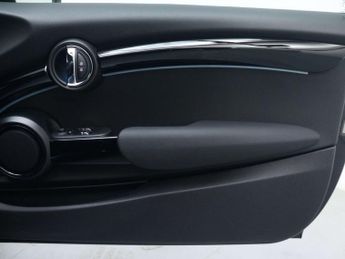 MINI Electric Hatch Cooper SE 32.6kWh Level 2 Hatchback 3dr Electric Auto (184 ps)
