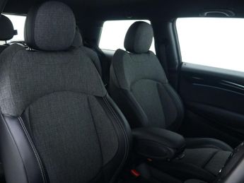 MINI Electric Hatch Cooper SE 32.6kWh Level 2 Hatchback 3dr Electric Auto (184 ps)