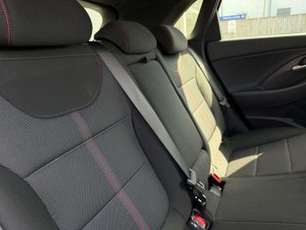 HYUNDAI I30 1.5 i30 N Line MHEV TGDi Auto 5dr