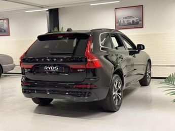 VOLVO XC60 2.0 XC60 Core B5 MHEV AWD Auto 4WD 5dr