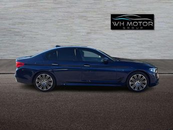 BMW 5 SERIES 2.0 520d xDrive M Sport Auto 4WD 4dr