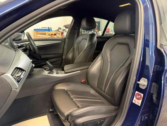 BMW 5 SERIES 2.0 520d xDrive M Sport Auto 4WD 4dr