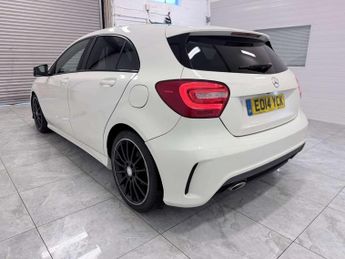 Mercedes-Benz A-CLASS 1.8 A200 BlueEfficiency AMG Sport CDi Auto 5dr