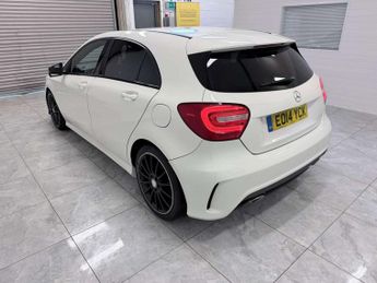 Mercedes-Benz A-CLASS 1.8 A200 BlueEfficiency AMG Sport CDi Auto 5dr