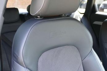 Audi Q3 2.0 Q3 S Line+ TDI Quattro Semi-Auto 4WD 5dr