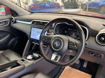 MG ZS MG ZS Trophy EV 5dr