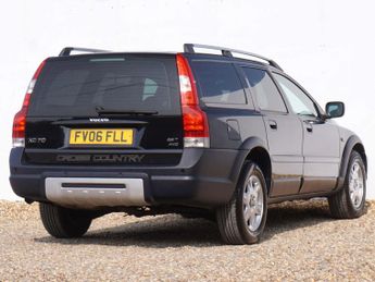 Volvo XC70 2.5T SE Lux Estate 5dr Petrol Geartronic AWD (266 g/km, 210 bhp)
