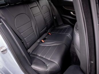 MERCEDES-BENZ C-CLASS 2.1 C250 D AMG Line Premium+ Auto 5dr