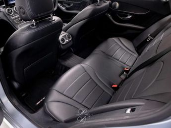 MERCEDES-BENZ C-CLASS 2.1 C250 D AMG Line Premium+ Auto 5dr