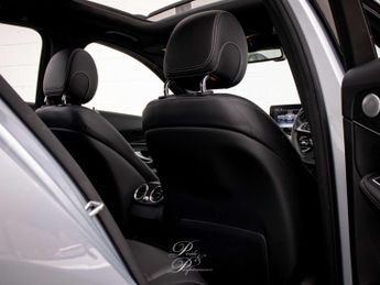 MERCEDES-BENZ C-CLASS 2.1 C250 D AMG Line Premium+ Auto 5dr