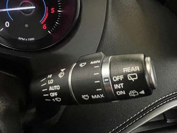 JAGUAR F-PACE 2.0 F-PACE R-Sport AWD D Auto 4WD 5dr