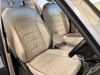 VOLKSWAGEN TIGUAN 2.0 Tiguan Allspace Match TDI 4Motion Semi-Auto 4WD 5dr