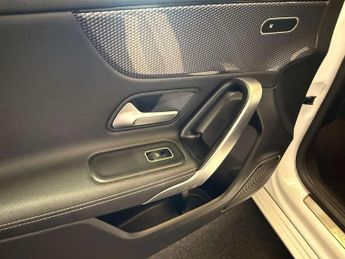 MERCEDES-BENZ A-CLASS 1.5 A 180 Sport D Auto 5dr