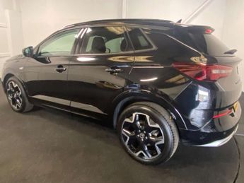VAUXHALL GRANDLAND 1.5 Grandland Ultimate TD Auto 5dr