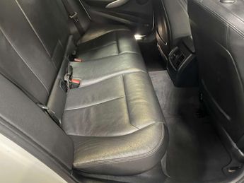 BMW 3 SERIES 2.0 318d M Sport Auto 4dr