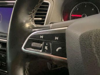 SEAT ALHAMBRA 2.0 Alhambra SE TDI Semi-Auto 6dr
