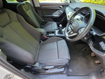 AUDI Q3 1.5 Q3 Sport 35 TFSI 5dr