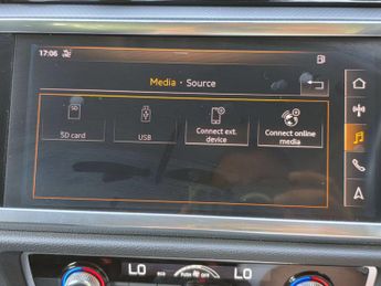 AUDI Q3 1.5 Q3 Sport 35 TFSI 5dr