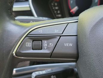AUDI Q3 1.5 Q3 Sport 35 TFSI 5dr