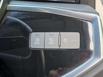 AUDI Q3 1.5 Q3 Sport 35 TFSI 5dr