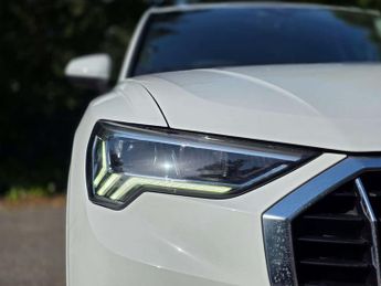 AUDI Q3 1.5 Q3 Sport 35 TFSI 5dr