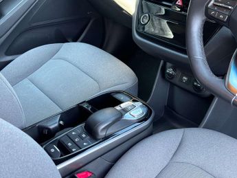 HYUNDAI IONIQ IONIQ Premium BEV 5dr