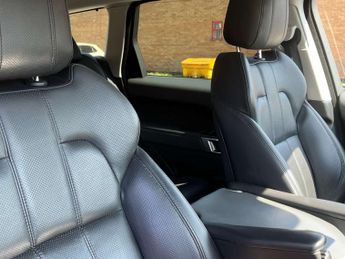 Land Rover RANGE ROVER SPORT 3.0 Range Rover Sport HSE Dynamic SDV6 Auto 4WD 5dr