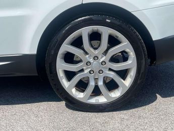 Land Rover RANGE ROVER SPORT 3.0 Range Rover Sport HSE SDV6 Auto 4WD 5dr