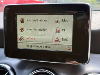 MERCEDES-BENZ CLA 2.1 CLA 220 AMG Sport CDi Auto 4dr