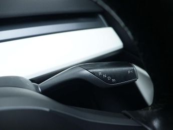 TESLA MODEL 3 (Dual Motor) Long Range Saloon 4dr Electric Auto 4WDE (346 ps)