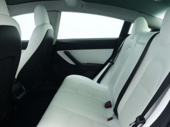 TESLA MODEL 3 (Dual Motor) Long Range Saloon 4dr Electric Auto 4WDE (346 ps)