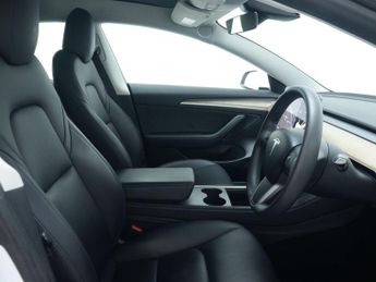 TESLA MODEL 3 (Dual Motor) Long Range Saloon 4dr Electric Auto 4WDE (346 ps)