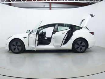 TESLA MODEL 3 (Dual Motor) Long Range Saloon 4dr Electric Auto 4WDE (346 ps)
