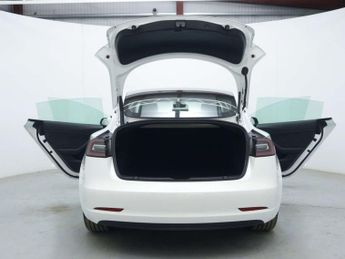 TESLA MODEL 3 (Dual Motor) Long Range Saloon 4dr Electric Auto 4WDE (346 ps)