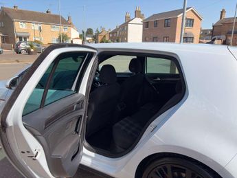 VOLKSWAGEN GOLF 2.0 Golf GTi TSi Semi-Auto 5dr