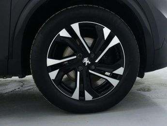 PEUGEOT E-2008 50kWh Allure Premium + SUV 5dr Electric Auto (7kW Charger) (136 