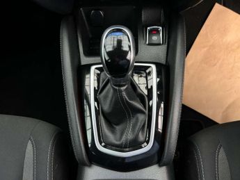 NISSAN QASHQAI 1.5 Qashqai Acenta Premium dCi Semi-Auto 5dr