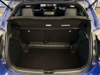TOYOTA YARIS 1.5 Yaris Dynamic HEV CVT 5dr