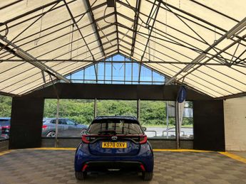 TOYOTA YARIS 1.5 Yaris Dynamic HEV CVT 5dr