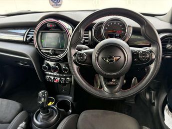 MINI Hatch 1.5 Cooper Auto 5dr