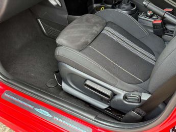 MINI Hatch 1.5 Cooper Auto 5dr