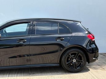 Mercedes-Benz A-CLASS 1.5 A 180 AMG Line Executive D Auto 5dr